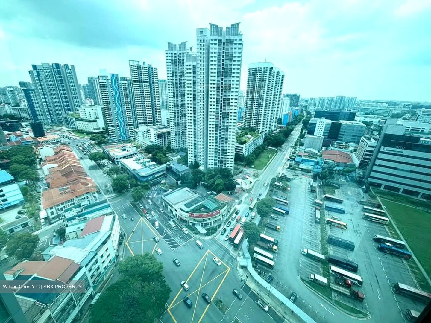 Arc 380 (D8), Office #581700691